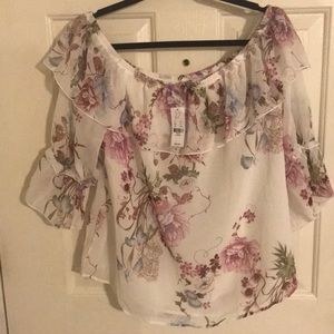 NWT beautiful off shoulder top